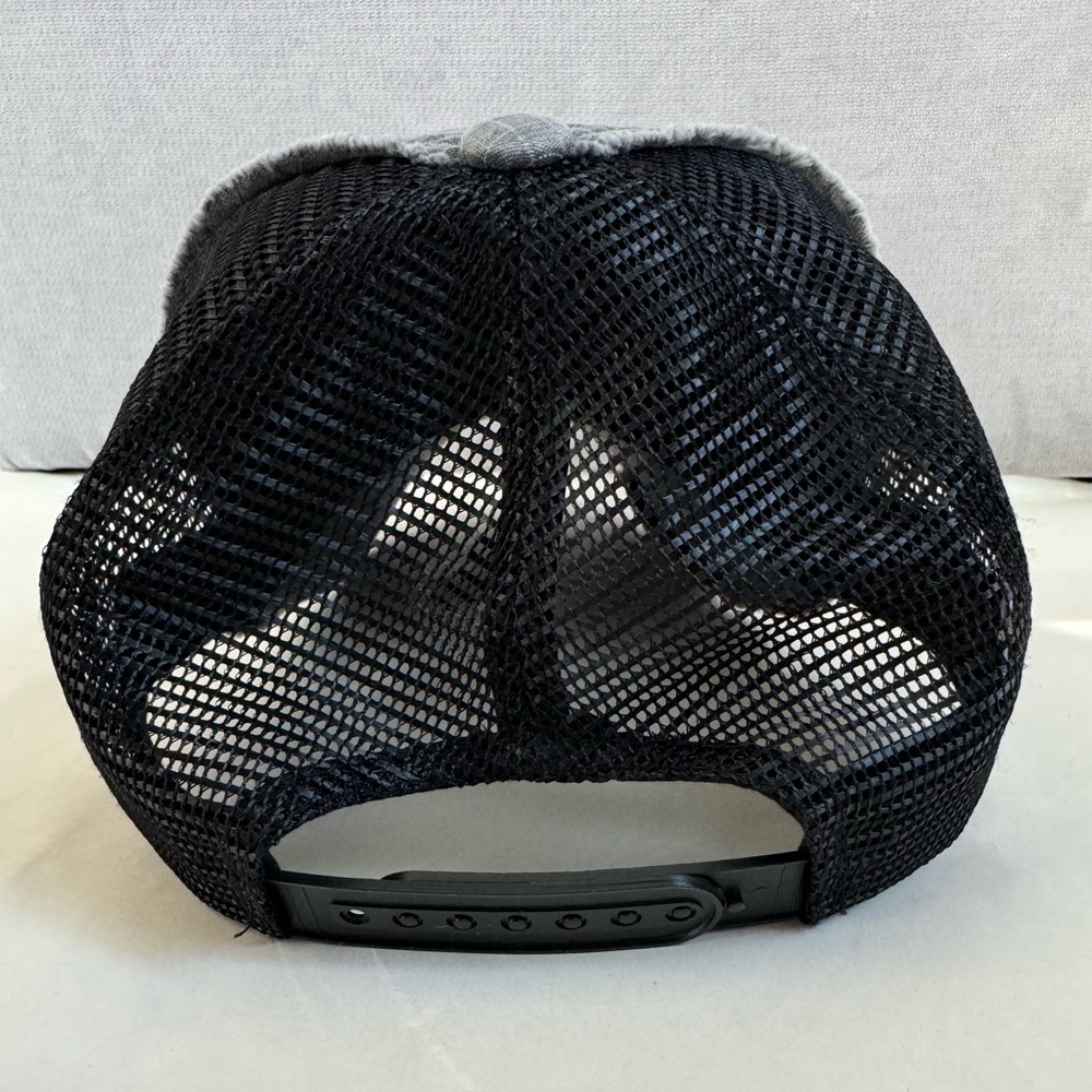 Distressed Trucker Hat EUC Black Mesh Charcoal Gray Sun Hat Baseball Cap Canvas - Picture 7 of 9